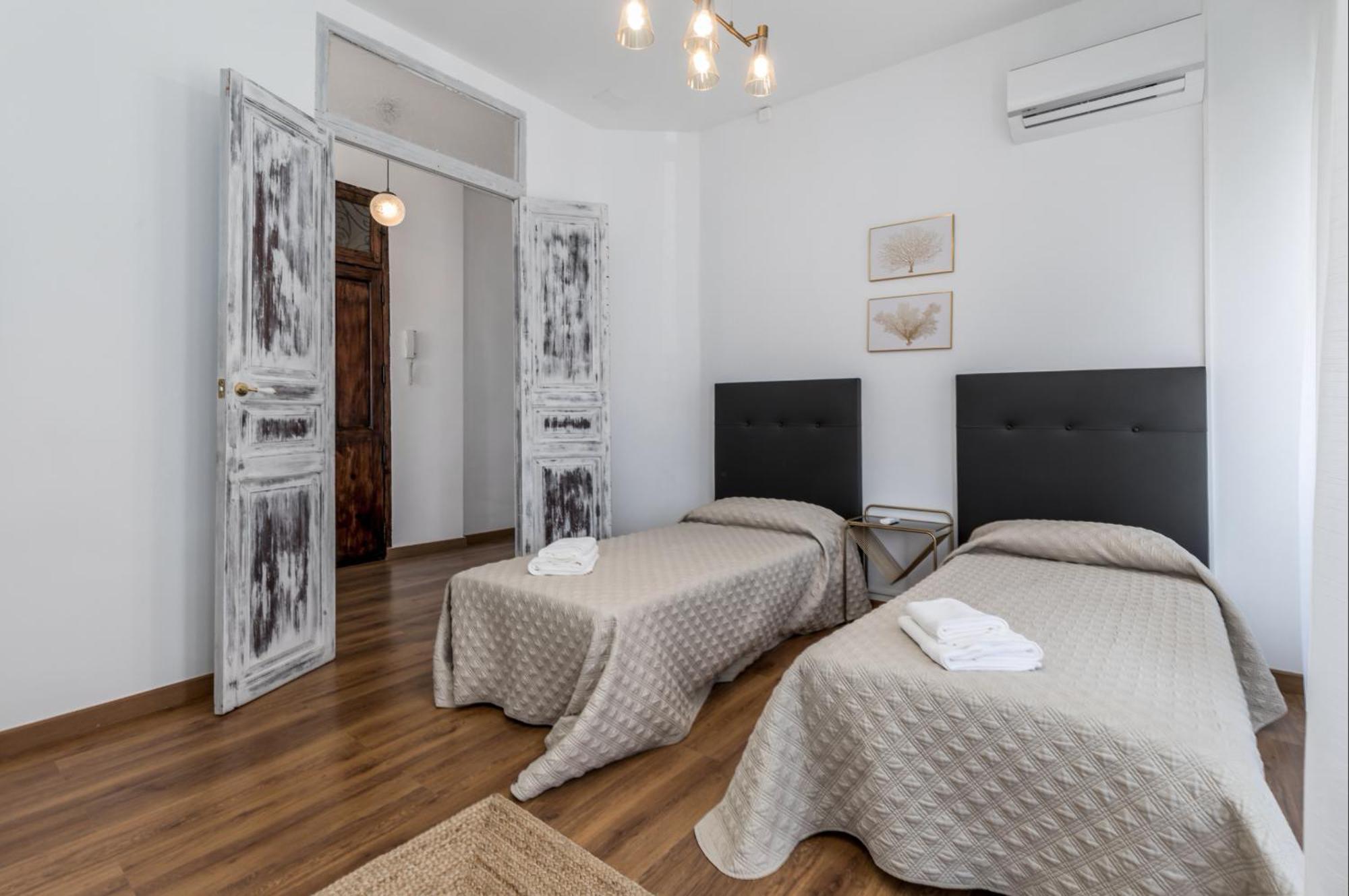 New Calabuig Apartaments Valence Extérieur photo